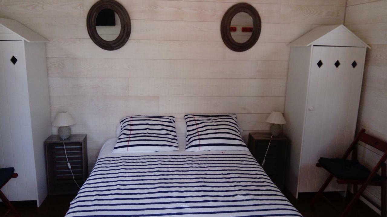 Bed and Breakfast Manoir de l'As de Trèfle à Isneauville Extérieur photo